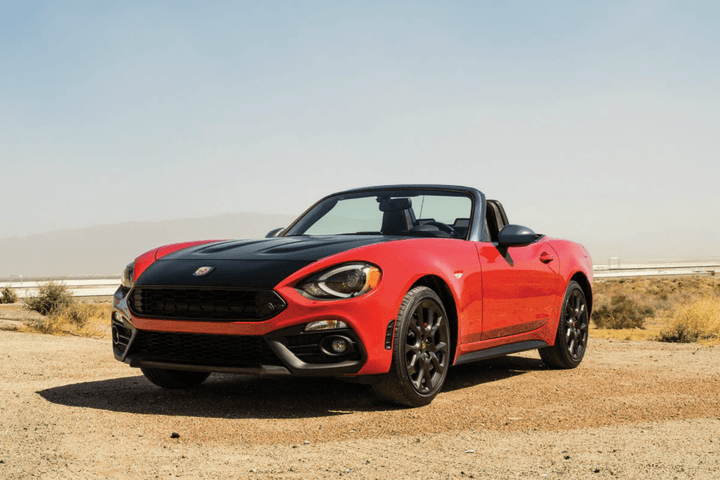 فیات 124 اسپایدر (Fiat 124 Spider)