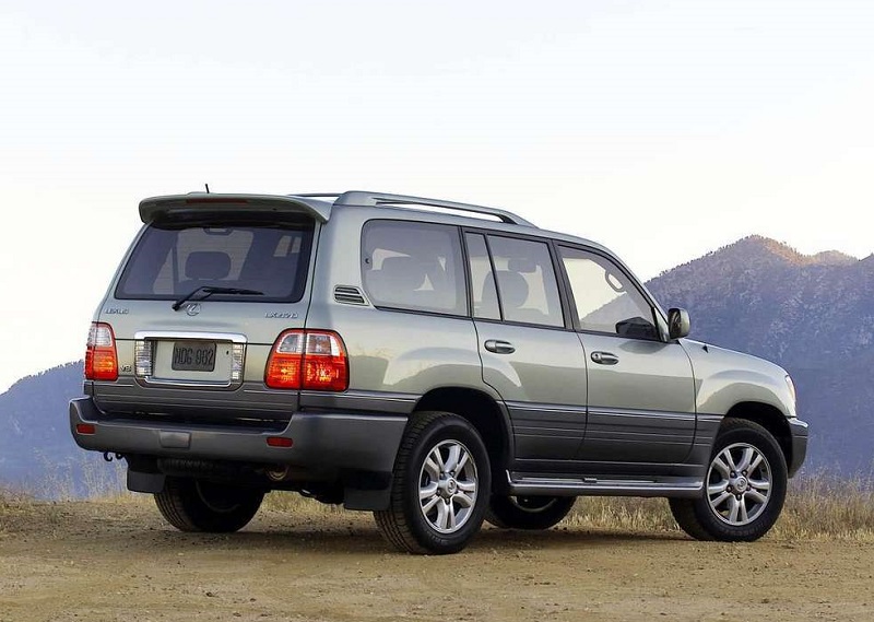 نمایی از 2008 lexus lx 470