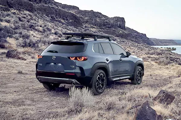 نمای عقب مزدا CX-50