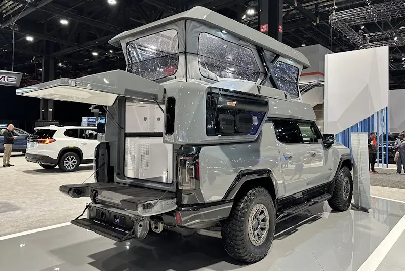 جی ام سی هامر EarthCruiser