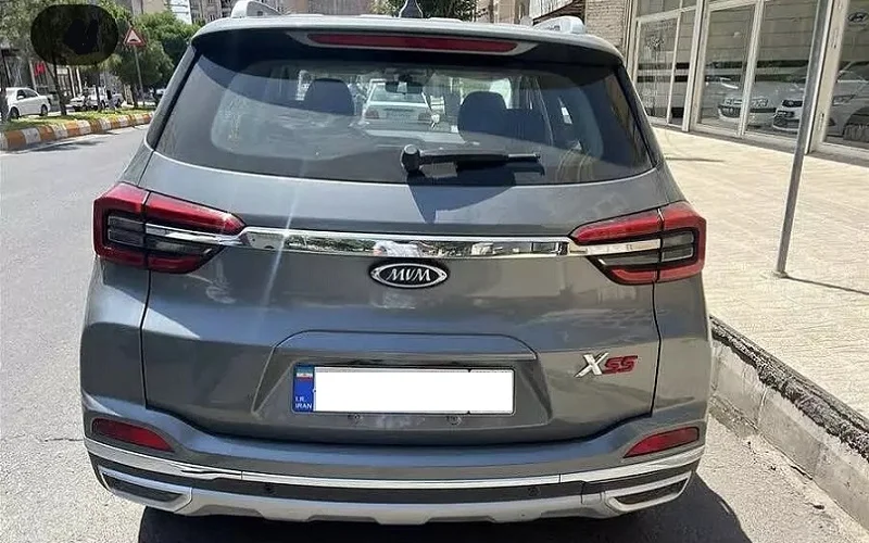 نمای عقب ام وی ام X55